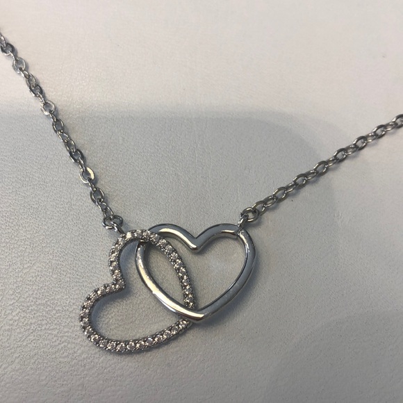 Heart necklace - Picture 3 of 3